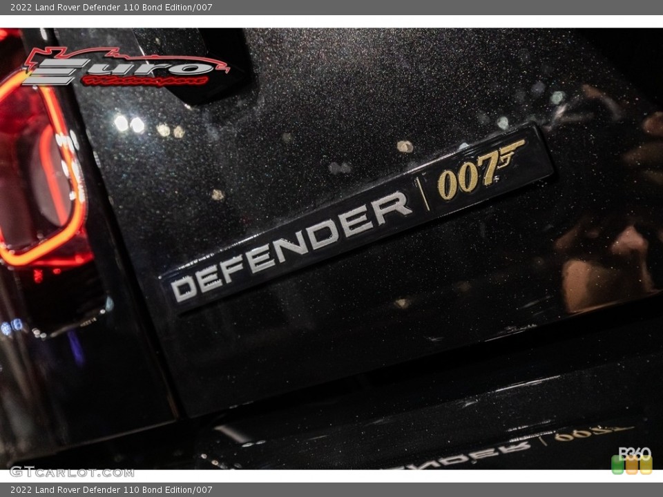 2022 Land Rover Defender Custom Badge and Logo Photo #143708866