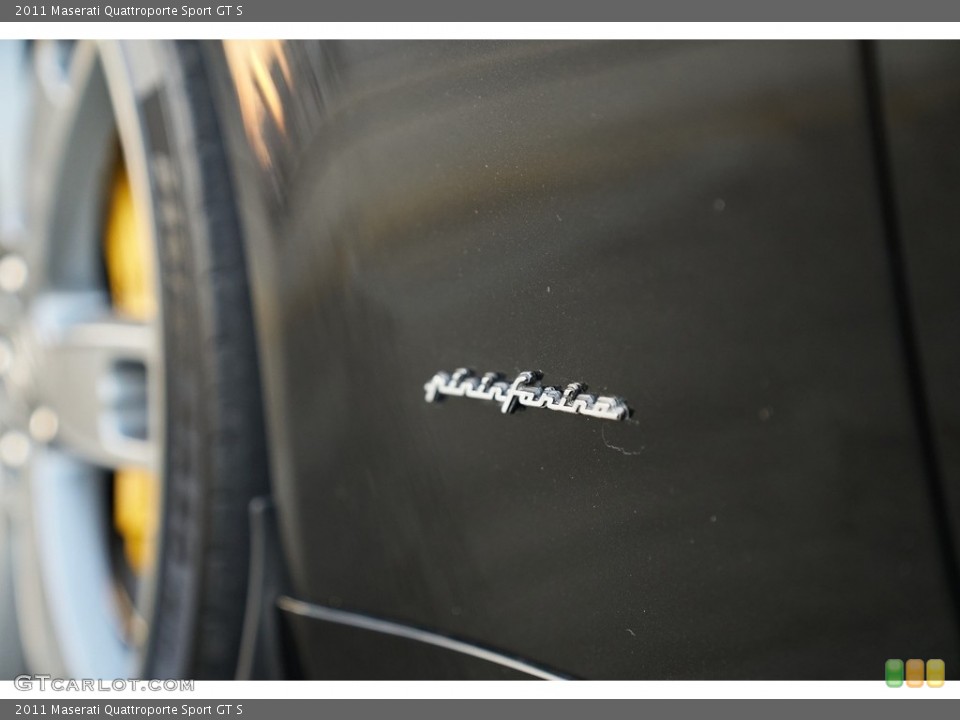 2011 Maserati Quattroporte Custom Badge and Logo Photo #143914481