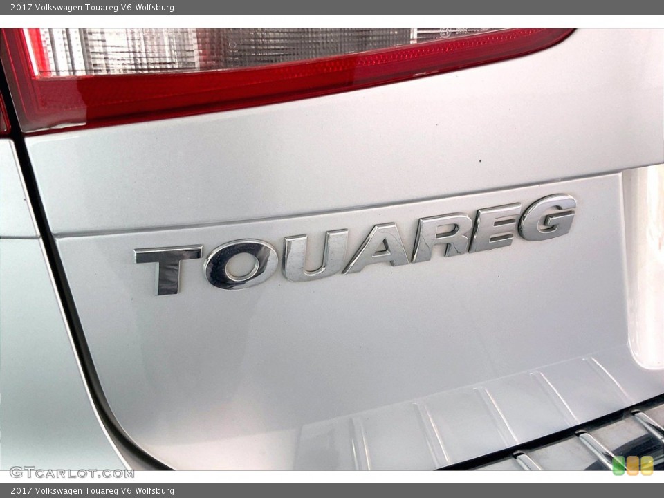 2017 Volkswagen Touareg Custom Badge and Logo Photo #144043195