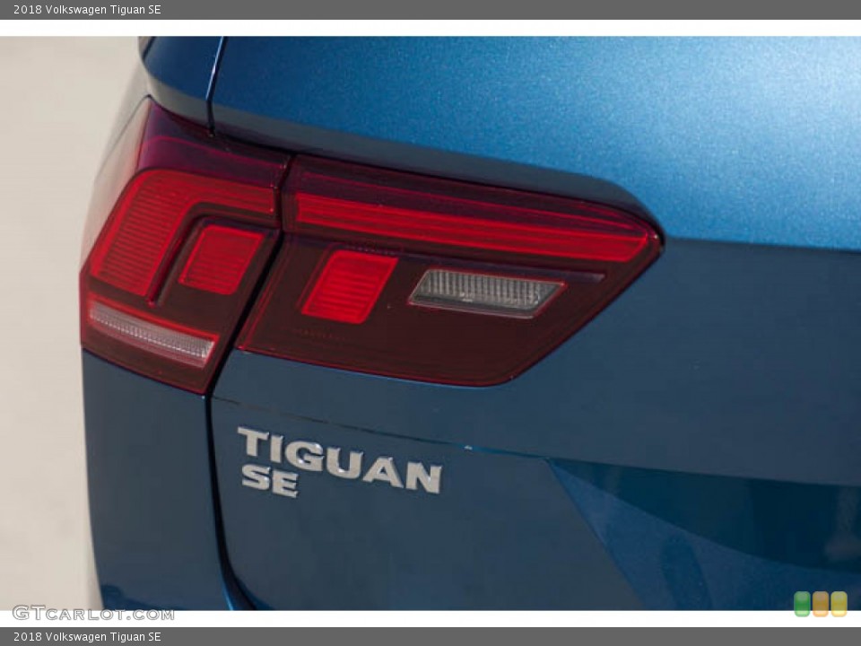 2018 Volkswagen Tiguan Custom Badge and Logo Photo #144126908