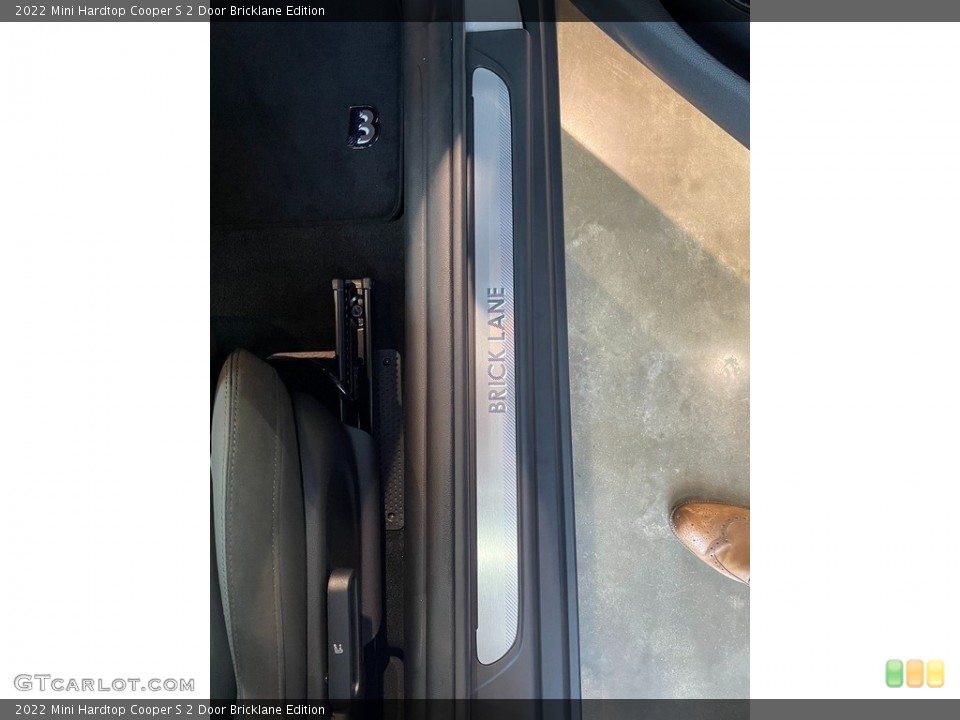 2022 Mini Hardtop Custom Badge and Logo Photo #144142440
