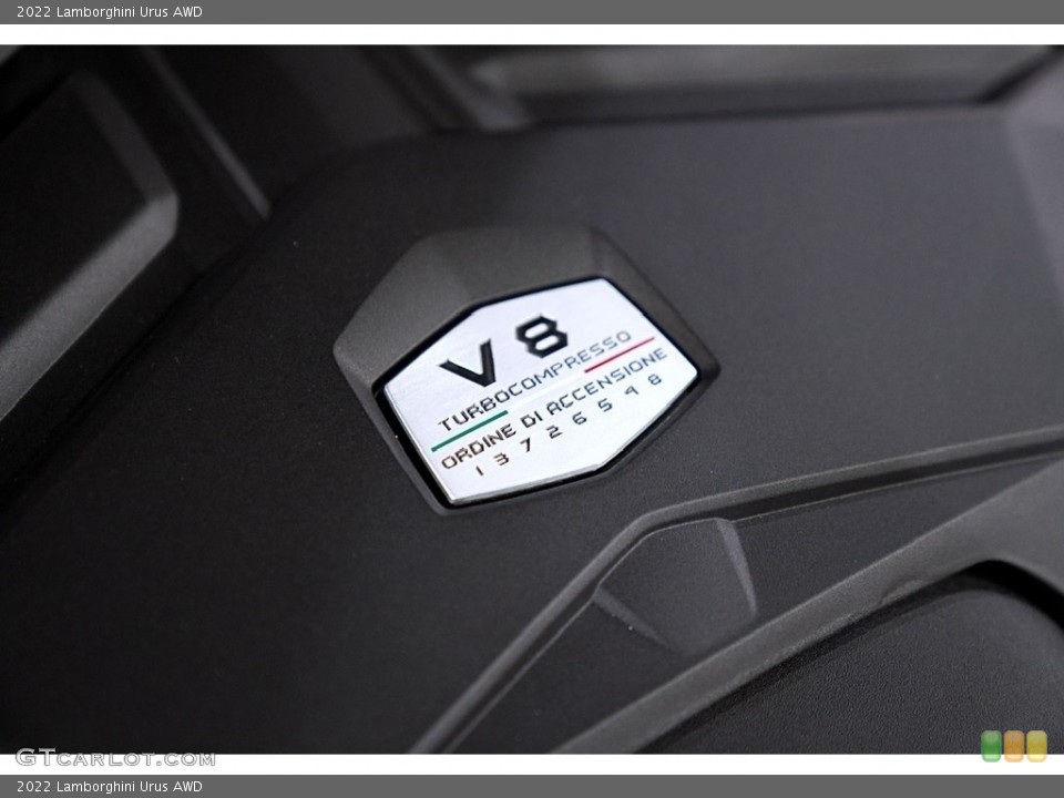 2022 Lamborghini Urus Badges and Logos