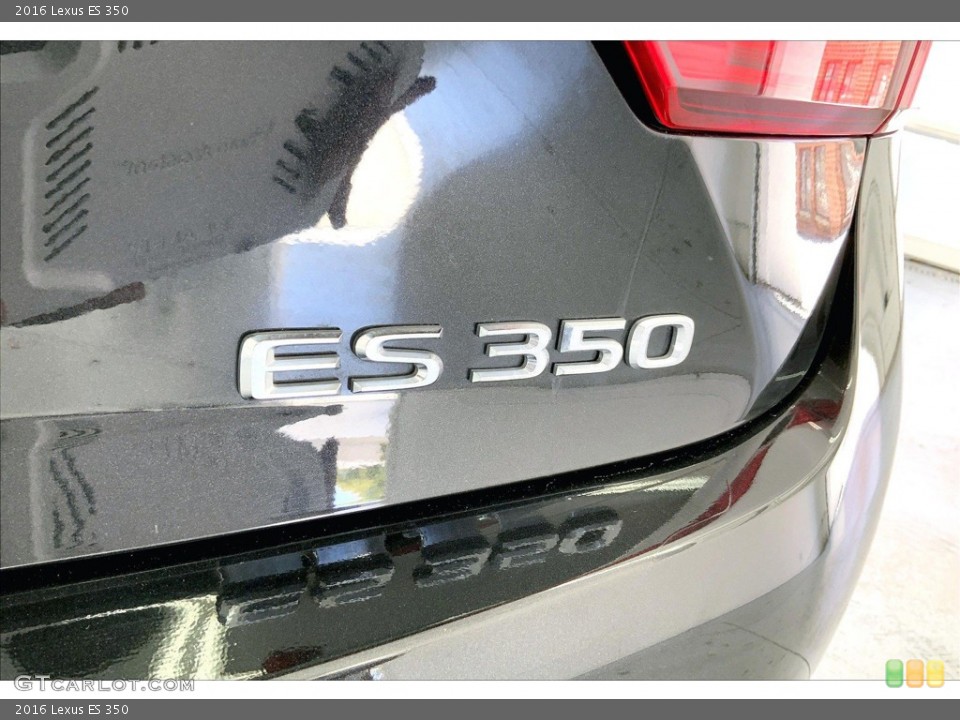 2016 Lexus ES Custom Badge and Logo Photo #144492519