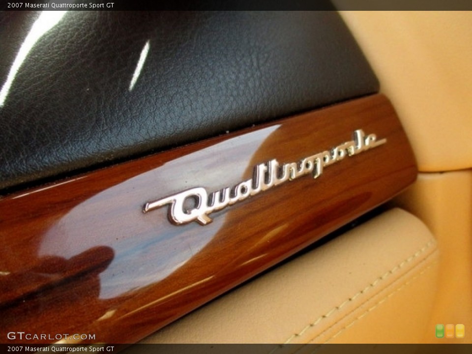 2007 Maserati Quattroporte Custom Badge and Logo Photo #144642944