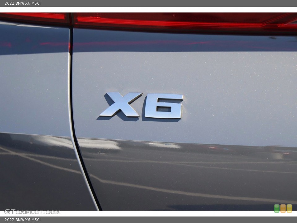 2022 BMW X6 Badges and Logos