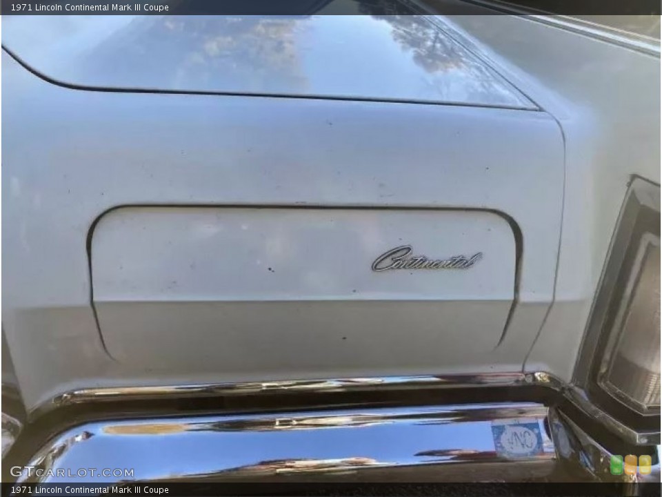 1971 Lincoln Continental Badges and Logos