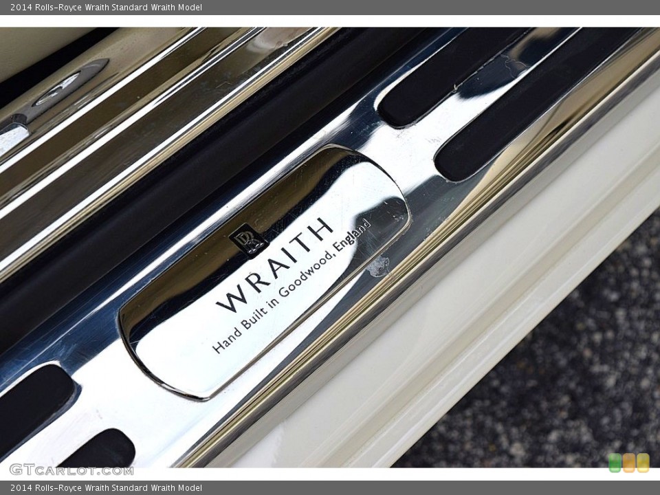2014 Rolls-Royce Wraith Custom Badge and Logo Photo #145050460