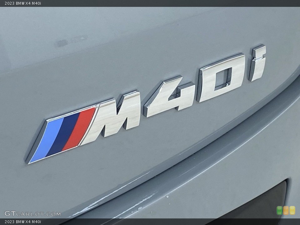 2023 BMW X4 Badges and Logos