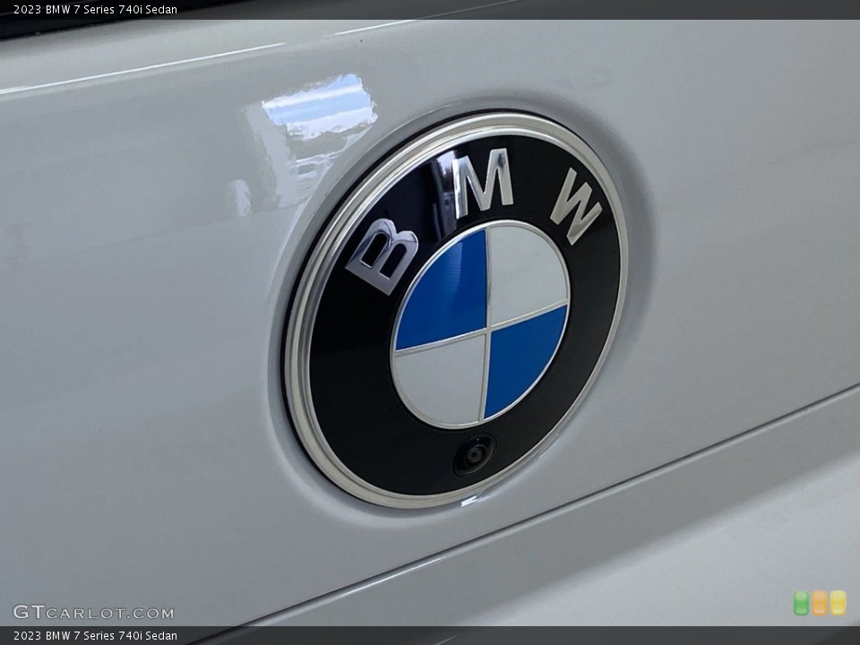 2023 BMW 7 Series Custom Badge and Logo Photo #145273592