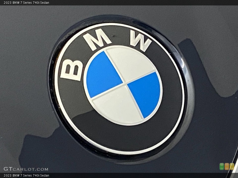 2023 BMW 7 Series Custom Badge and Logo Photo #145424919