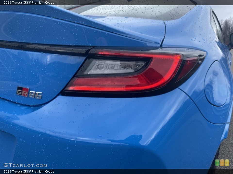 2023 Toyota GR86 Badges and Logos