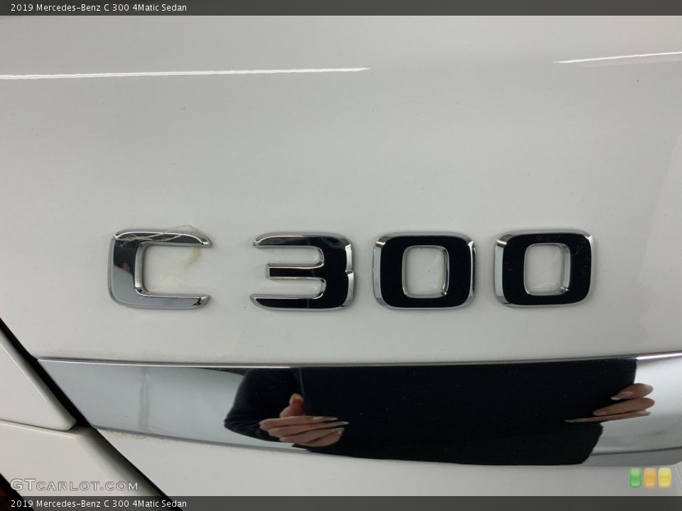 2019 Mercedes-Benz C Badges and Logos