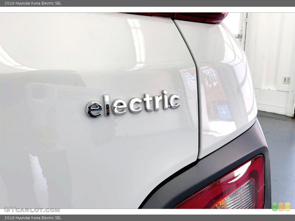 2019 Hyundai Kona Custom Badge and Logo Photo #146054561