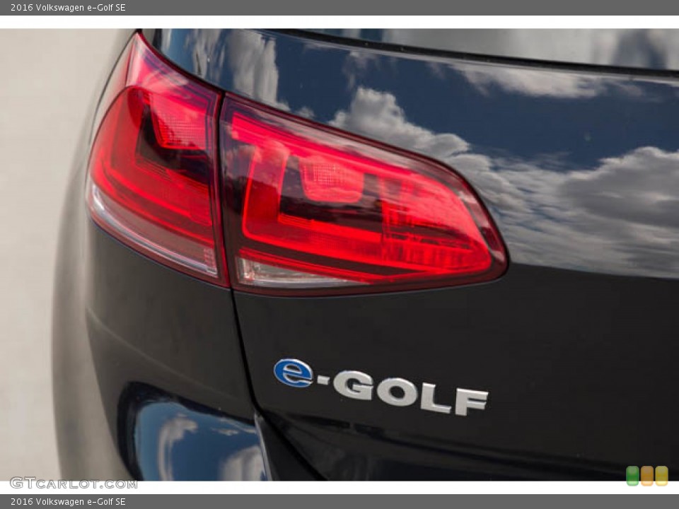 2016 Volkswagen e-Golf Badges and Logos