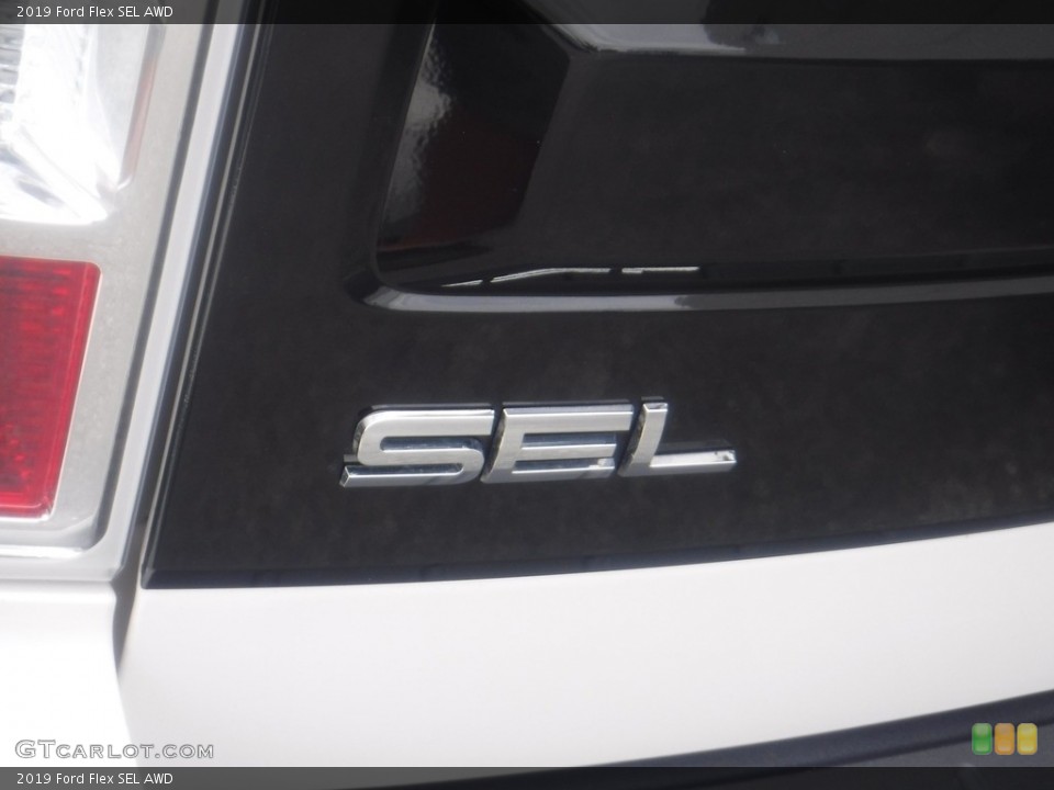 2019 Ford Flex Badges and Logos