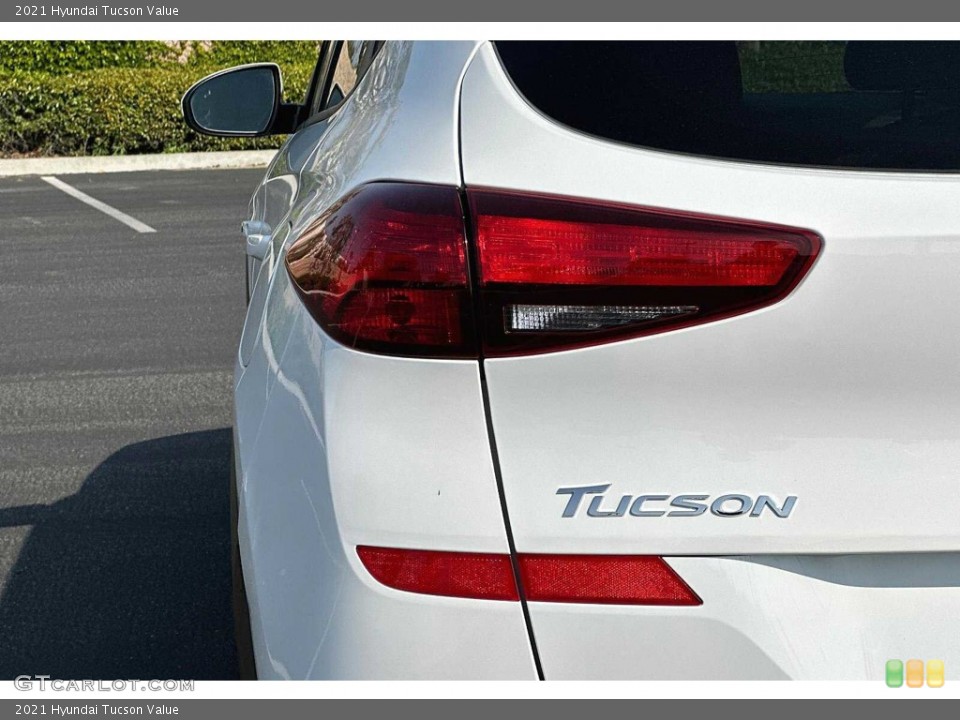 2021 Hyundai Tucson Badges and Logos