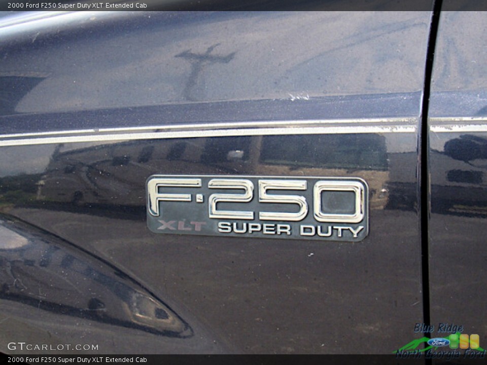 2000 Ford F250 Super Duty Custom Badge and Logo Photo #146311904