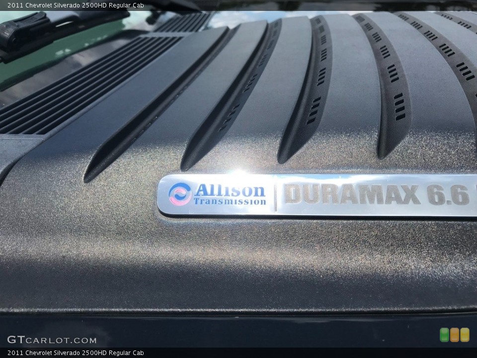 2011 Chevrolet Silverado 2500HD Custom Badge and Logo Photo #146364093