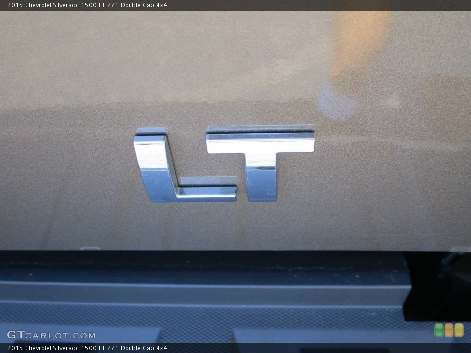 2015 Chevrolet Silverado 1500 Custom Badge and Logo Photo #146556896