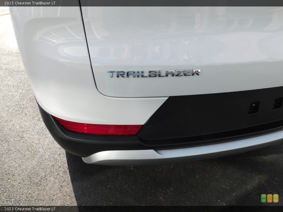 2023 Chevrolet TrailBlazer Custom Badge and Logo Photo #146616361