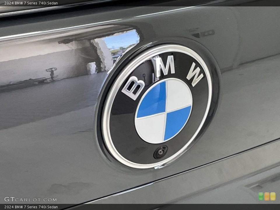 2024 BMW 7 Series Custom Badge and Logo Photo #146630752