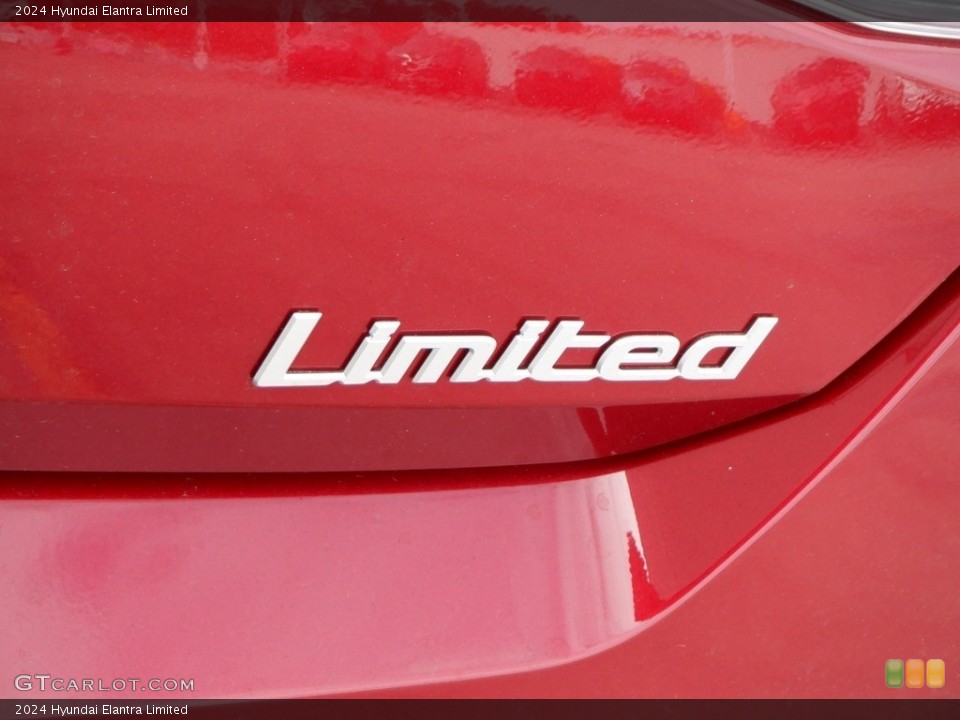 2024 Hyundai Elantra Badges and Logos