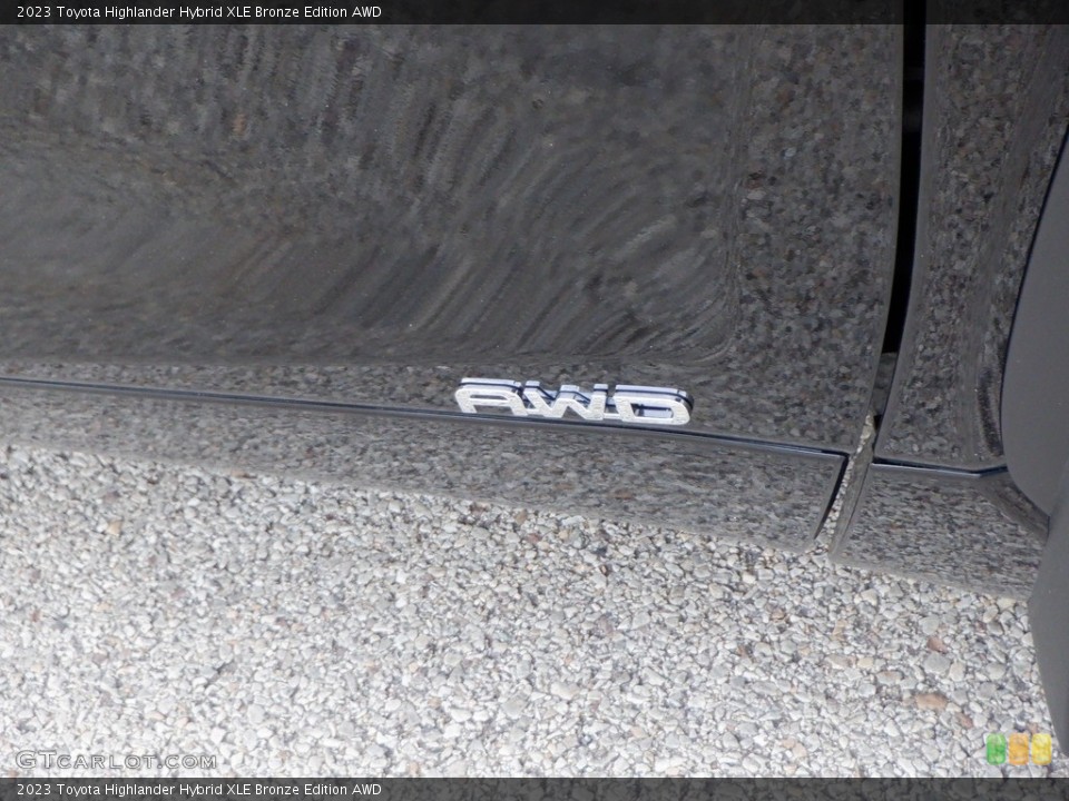 2023 Toyota Highlander Custom Badge and Logo Photo #146663964