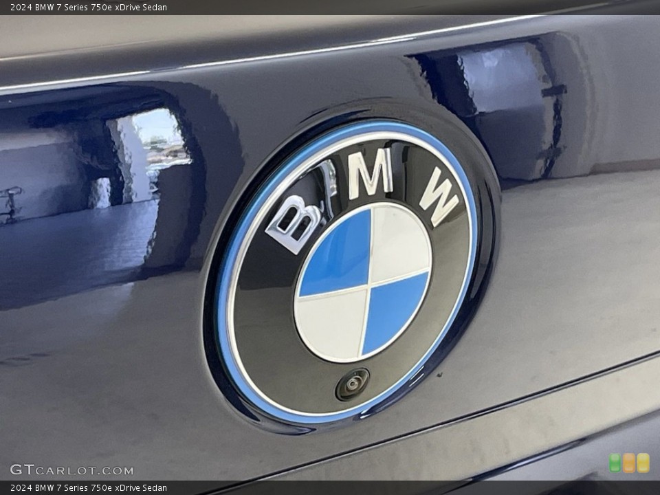 2024 BMW 7 Series Custom Badge and Logo Photo #146697463