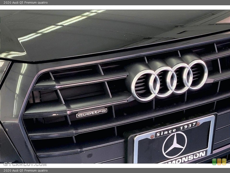 2020 Audi Q5 Badges and Logos