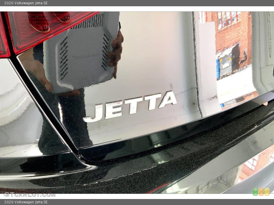 2020 Volkswagen Jetta Badges and Logos
