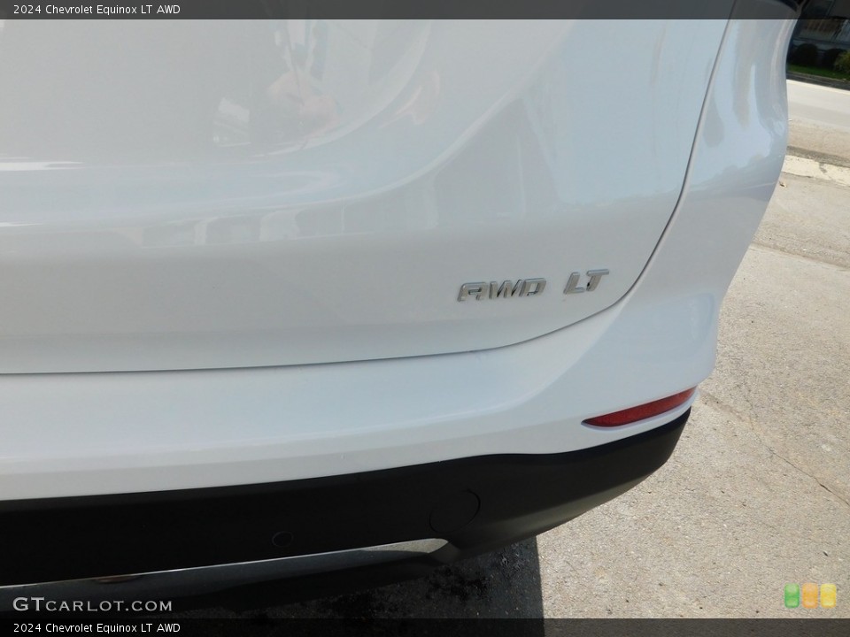 2024 Chevrolet Equinox Badges and Logos