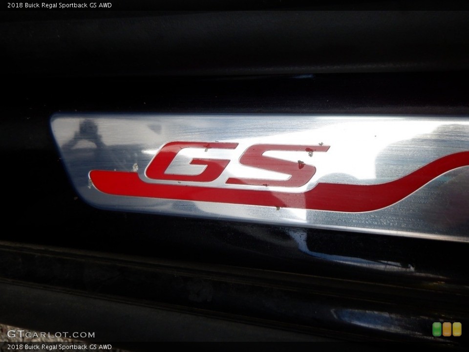 2018 Buick Regal Sportback Badges and Logos