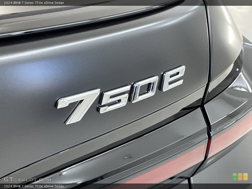 2024 BMW 7 Series Custom Badge and Logo Photo #146753141