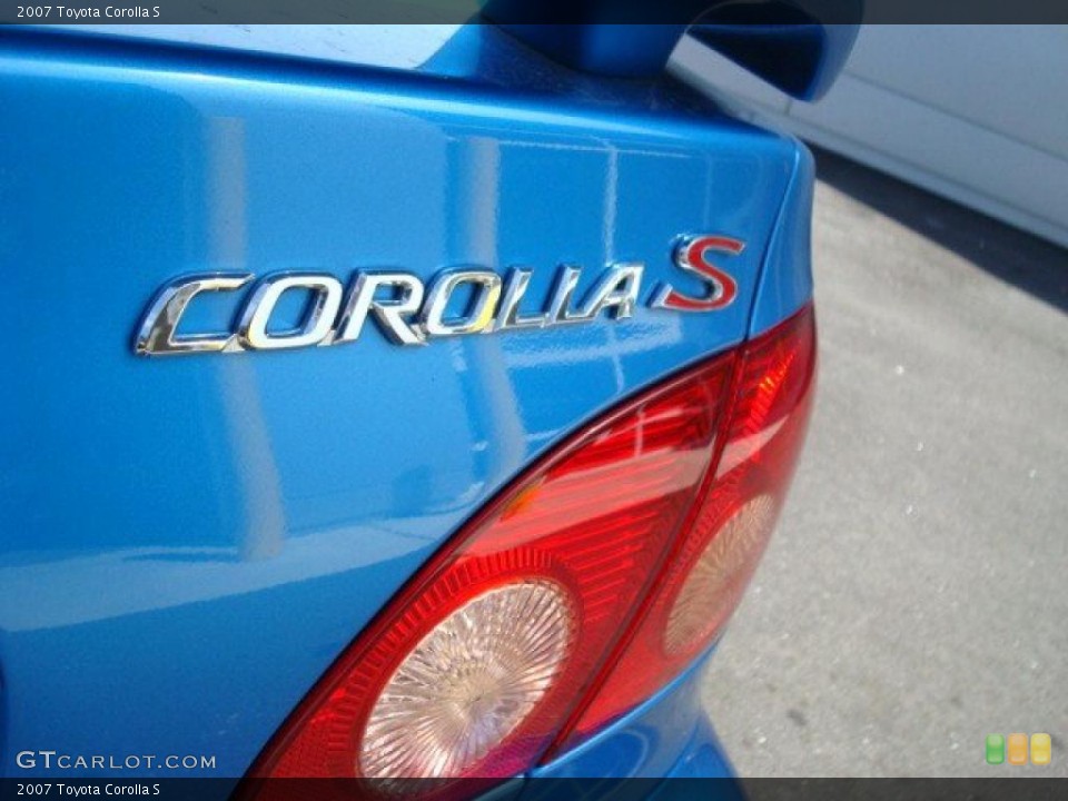 2007 Toyota Corolla Badges and Logos