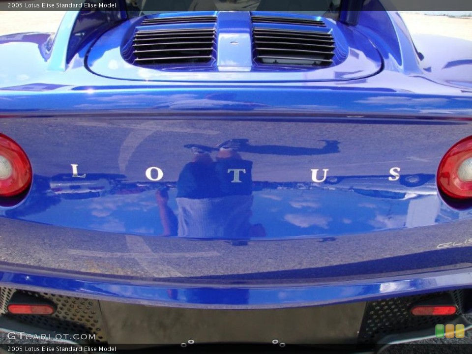 2005 Lotus Elise Badges and Logos