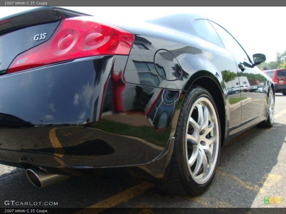 2007 Infiniti G Custom Badge and Logo Photo #34510183