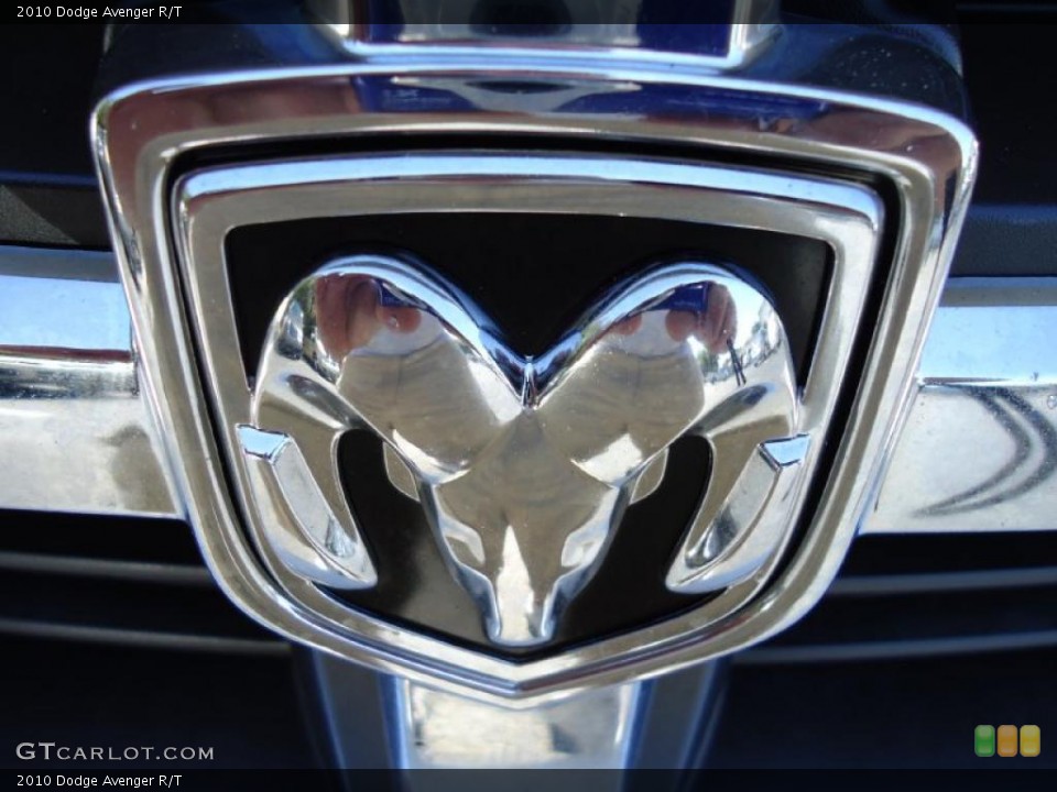 2010 Dodge Avenger Badges and Logos