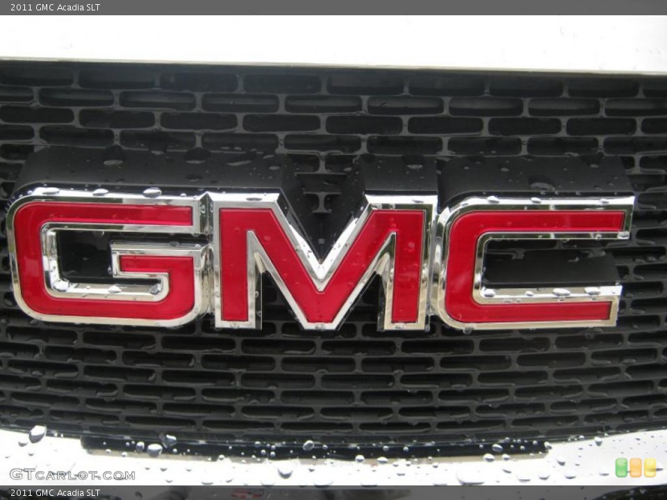2011 GMC Acadia Custom Badge and Logo Photo #37931322
