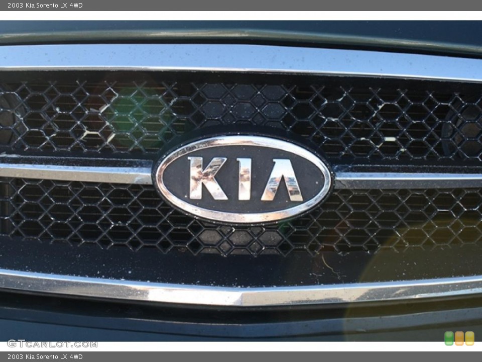 2003 Kia Sorento Custom Badge and Logo Photo #38424817