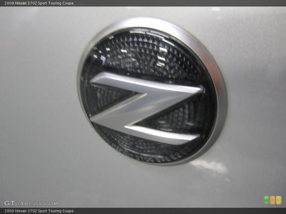 2009 Nissan 370Z Custom Badge and Logo Photo #38431205