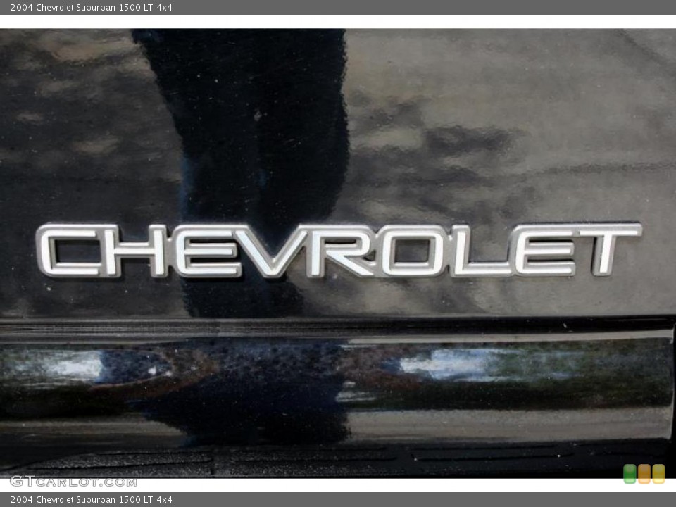 2004 Chevrolet Suburban Custom Badge and Logo Photo #38454101