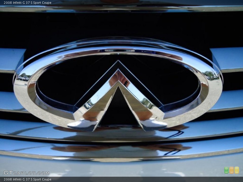 2008 Infiniti G Custom Badge and Logo Photo #38683662