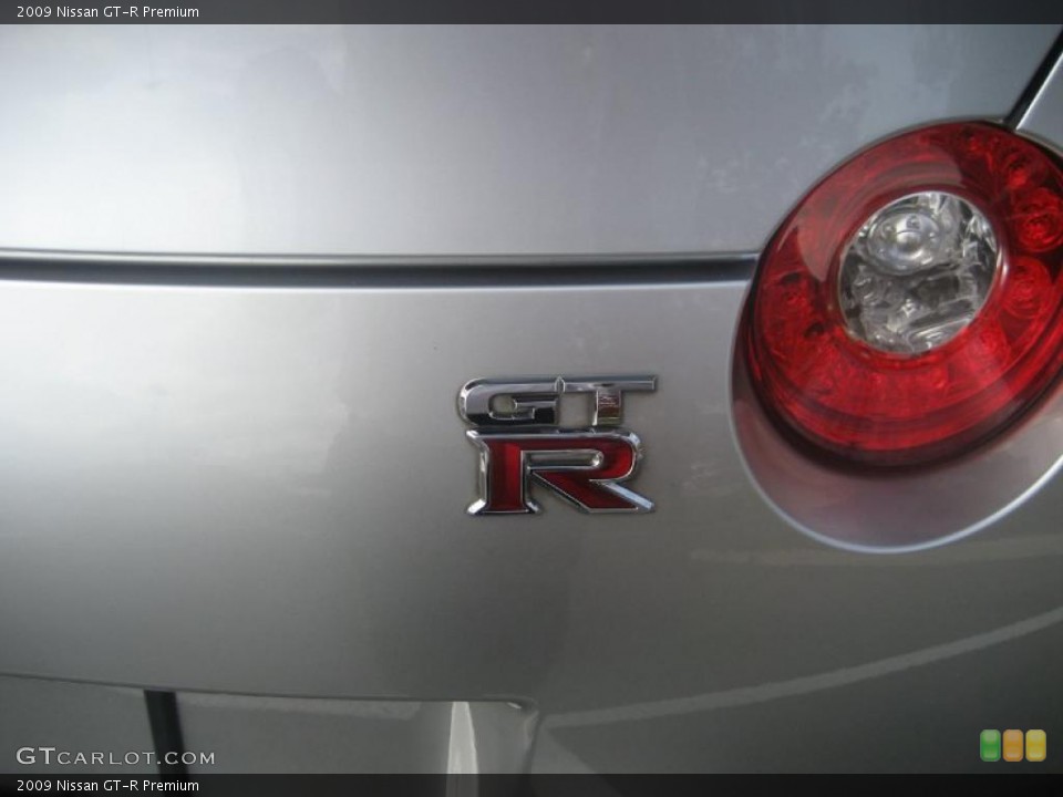 2009 Nissan GT-R Custom Badge and Logo Photo #38781873