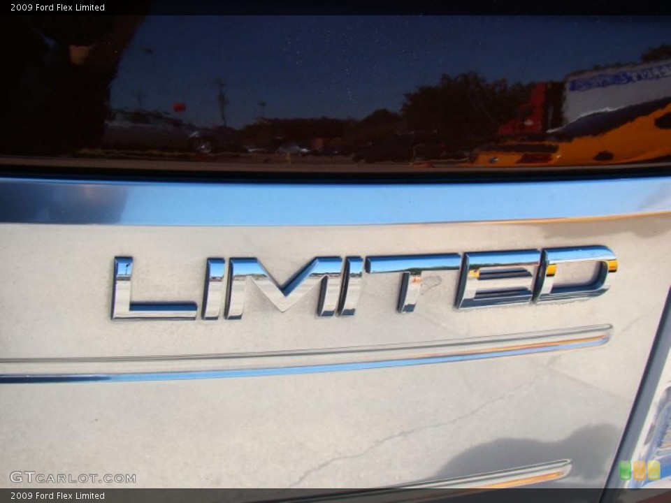 2009 Ford Flex Badges and Logos