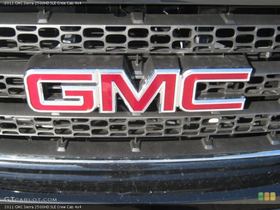 2011 GMC Sierra 2500HD Custom Badge and Logo Photo #38842096