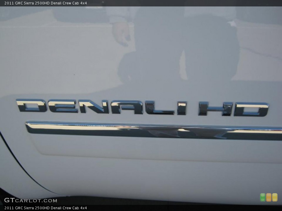 2011 GMC Sierra 2500HD Custom Badge and Logo Photo #38842652