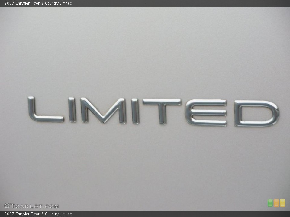 2007 Chrysler Town & Country Custom Badge and Logo Photo #39166956