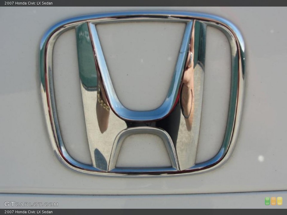 2007 Honda Civic Custom Badge and Logo Photo #39517484