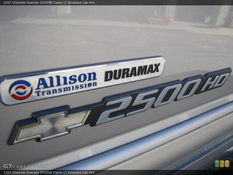 2007 Chevrolet Silverado 2500HD Custom Badge and Logo Photo #39587033