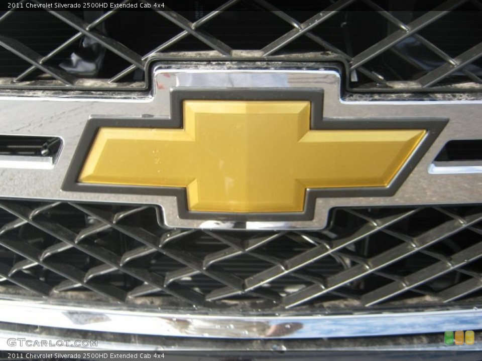 2011 Chevrolet Silverado 2500HD Custom Badge and Logo Photo #39831931